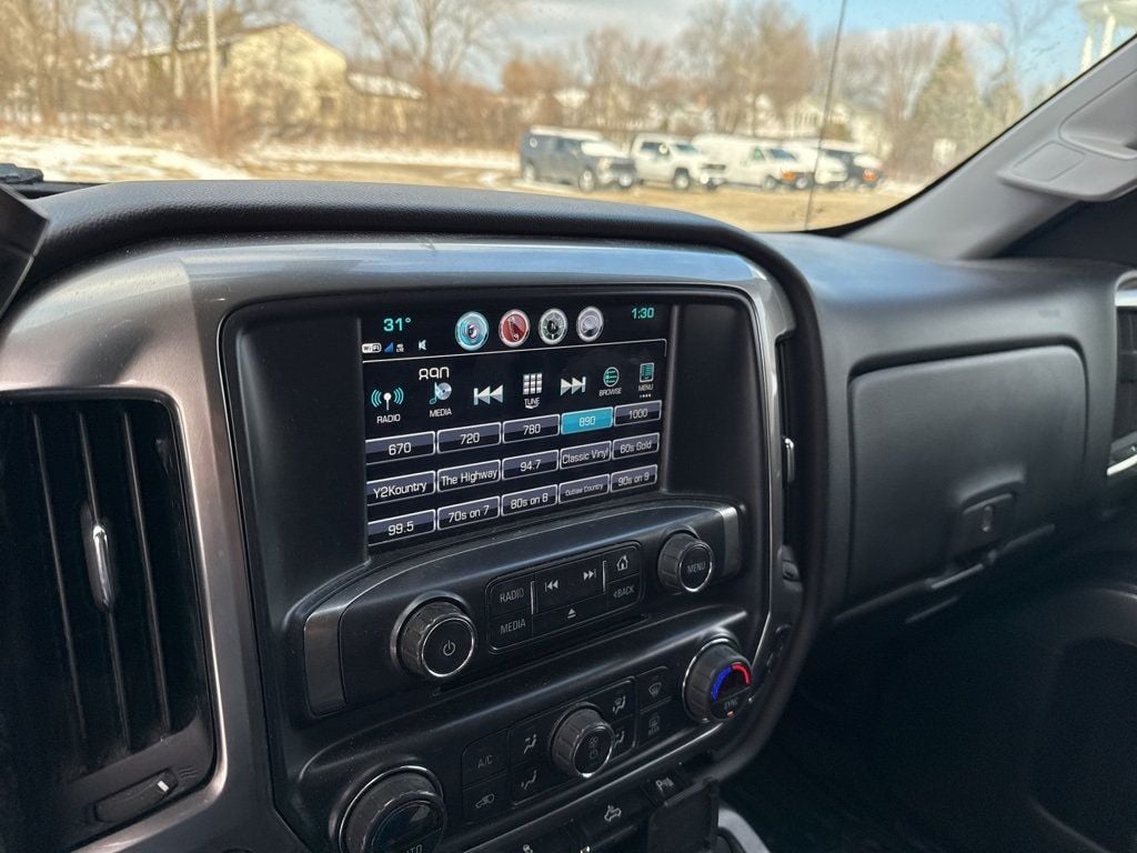 2018 Chevrolet Silverado 1500 LT - 22959162 - 11