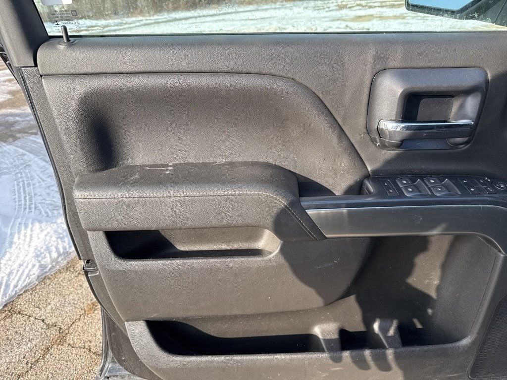 2018 Chevrolet Silverado 1500 LT - 22959162 - 8