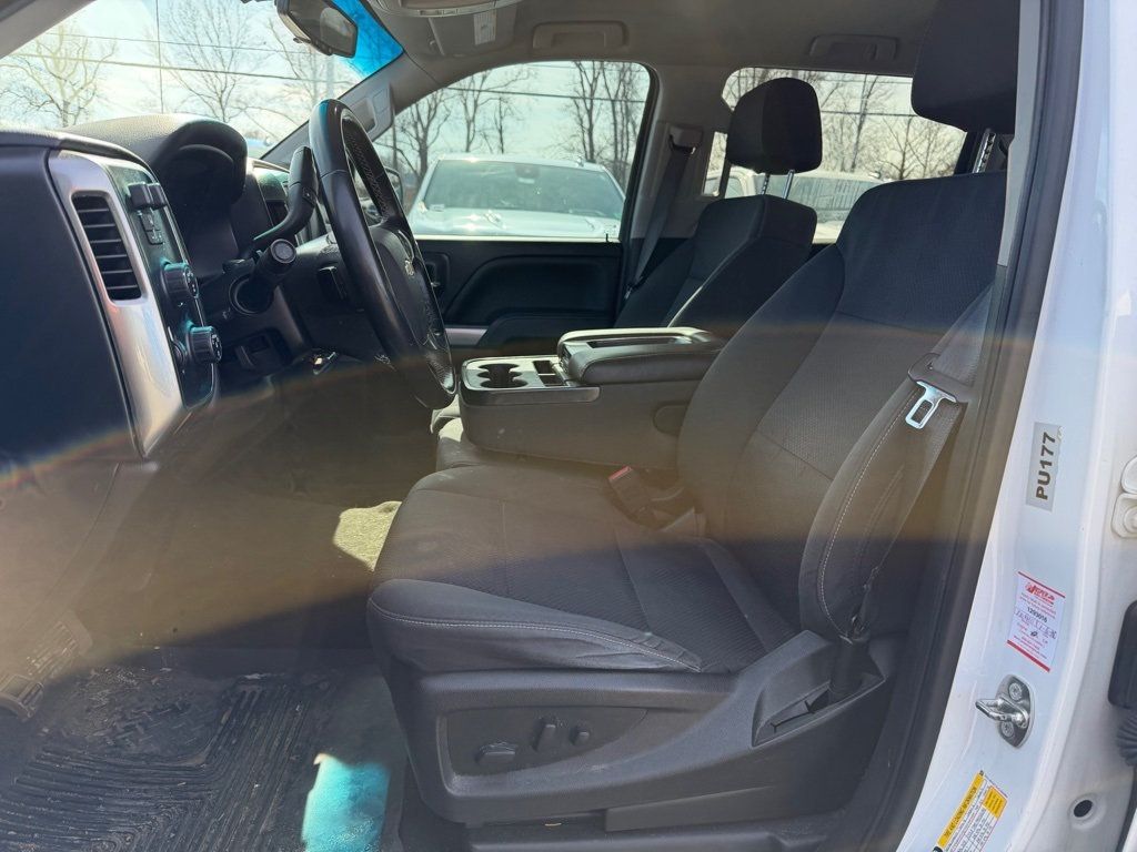 2018 Chevrolet Silverado 1500 LT - 22989927 - 20