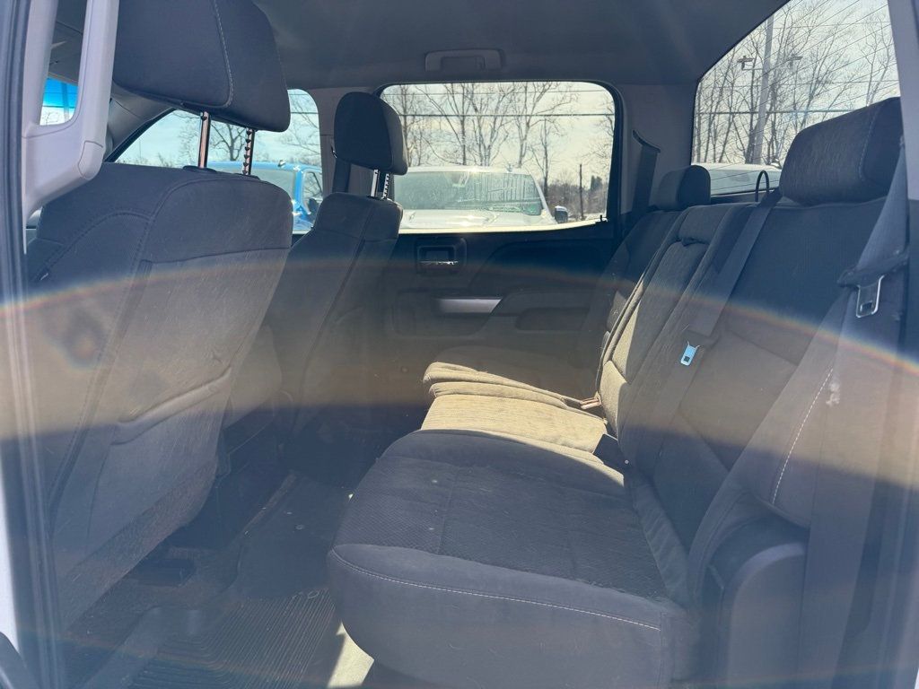 2018 Chevrolet Silverado 1500 LT - 22989927 - 21