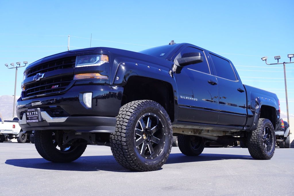 2018 Chevrolet Silverado 1500 LT - 23008900 - 6