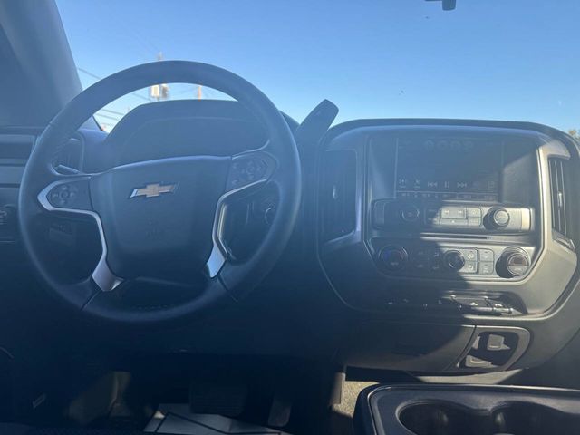 2018 Chevrolet Silverado 1500 LT 4x2 4dr Crew Cab 5.8 ft. SB - 22665952 - 16