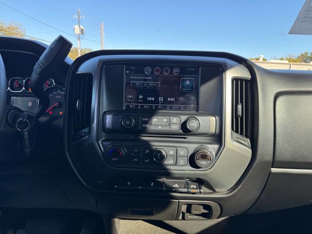 2018 Chevrolet Silverado 1500 LT 4x2 4dr Crew Cab 5.8 ft. SB - 22665952 - 17