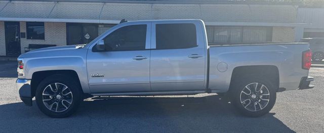 2018 Chevrolet Silverado 1500 LT 4x2 4dr Crew Cab 5.8 ft. SB - 22665952 - 3