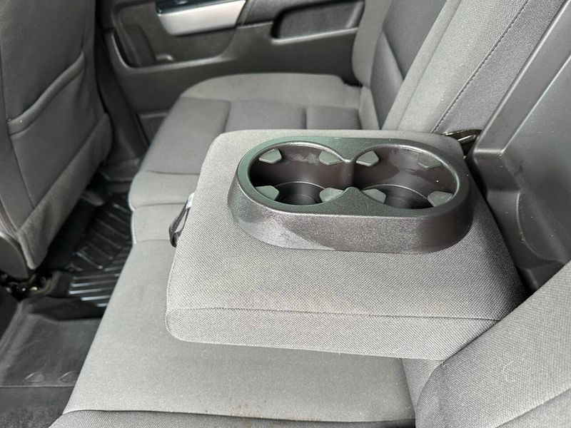 2018 Chevrolet Silverado 1500 LT 4x4 4dr Crew Cab 5.8 ft. SB - 22887054 - 22