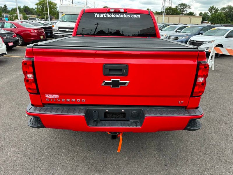 2018 Chevrolet Silverado 1500 LT 4x4 4dr Crew Cab 5.8 ft. SB - 22887054 - 4