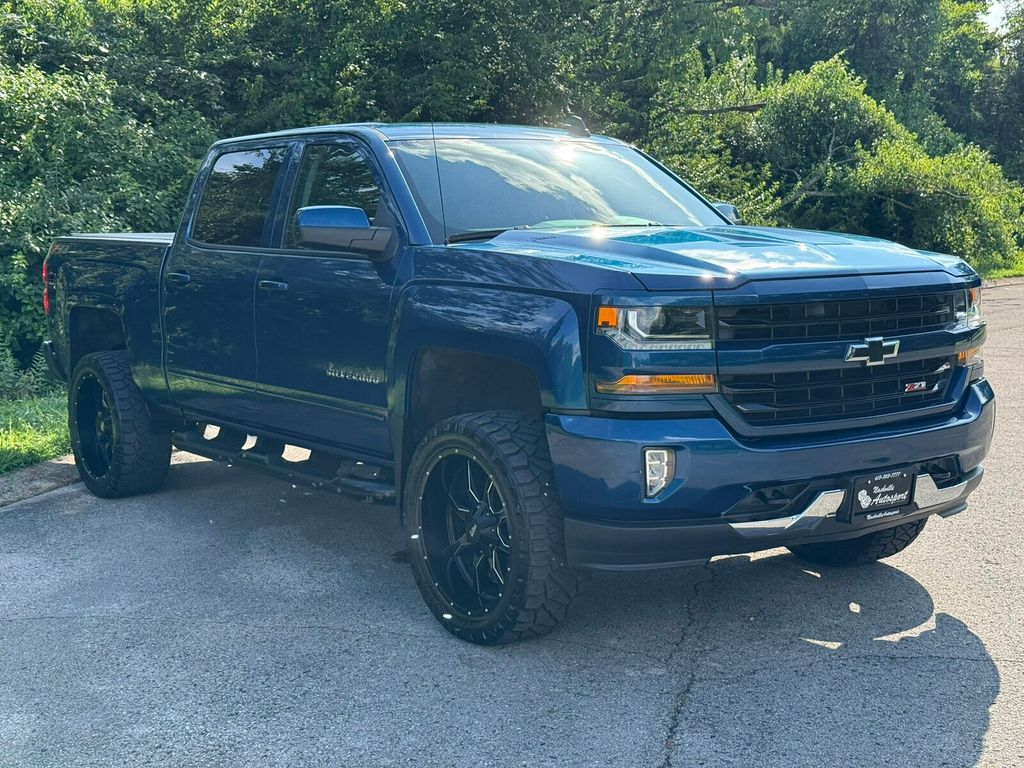 2018 Chevrolet Silverado 1500 LT Plus Pkg/Z71 Pkg/Heated Seats/Rough Country Lift/22'' Wheels - 23056055 - 12