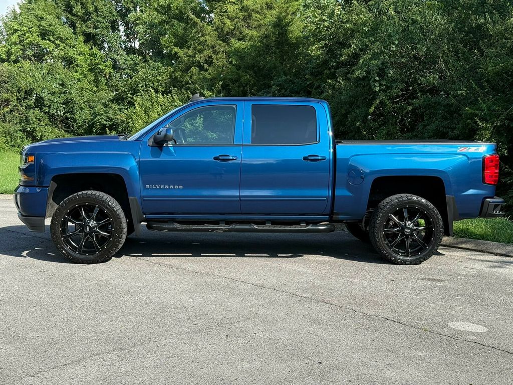 2018 Chevrolet Silverado 1500 LT Plus Pkg/Z71 Pkg/Heated Seats/Rough Country Lift/22'' Wheels - 23056055 - 3