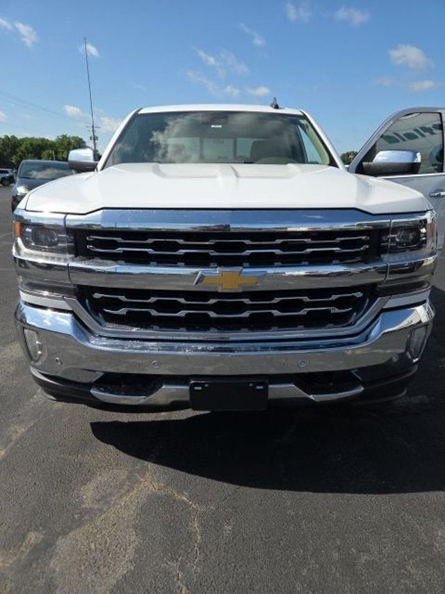 2018 Chevrolet Silverado 1500 LTZ - 23037265 - 13