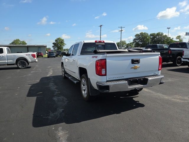 2018 Chevrolet Silverado 1500 LTZ - 23037265 - 3