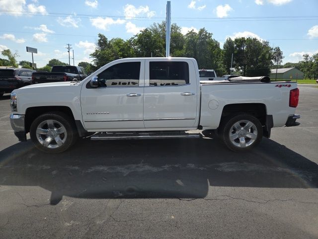 2018 Chevrolet Silverado 1500 LTZ - 23037265 - 4