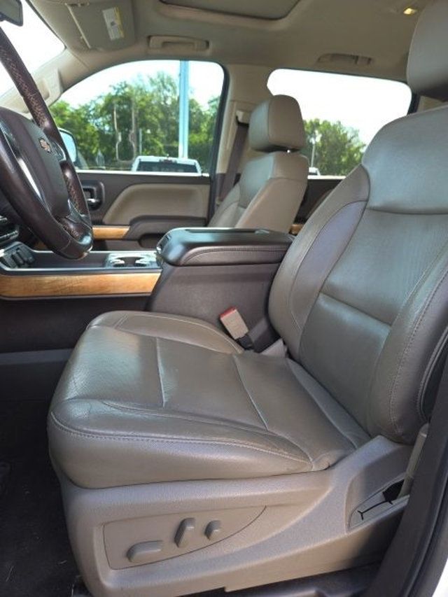 2018 Chevrolet Silverado 1500 LTZ - 23037265 - 5
