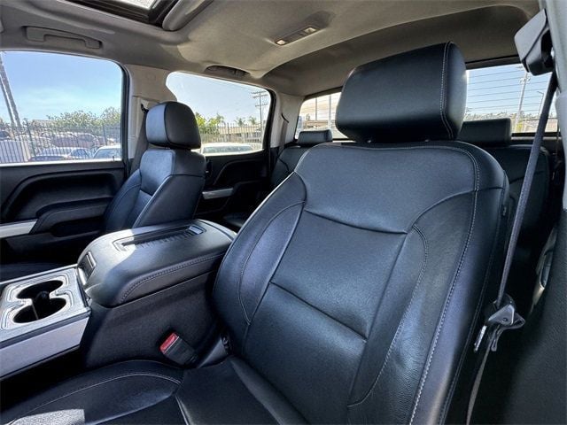 2018 Chevrolet Silverado 1500 LTZ - 22652767 - 18