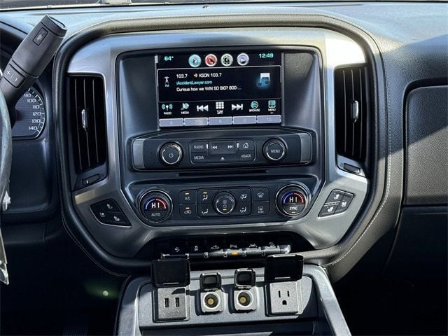 2018 Chevrolet Silverado 1500 LTZ - 22652767 - 26