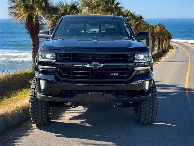 2018 Chevrolet Silverado 1500 LTZ - 22652767 - 3