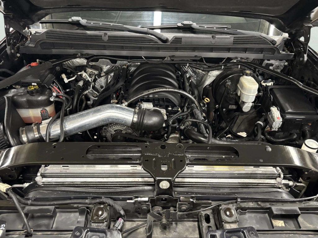 2018 Chevrolet Silverado 1500 LTZ Z71 4x4 4dr Crew Cab 5.8 ft. SB - 23014703 - 9