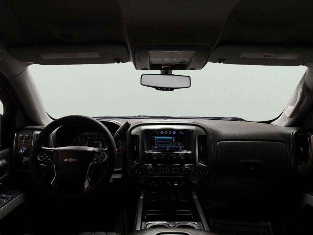 2018 Chevrolet Silverado 1500 LTZ Z71 4x4 4dr Crew Cab 5.8 ft. SB - 23014703 - 19