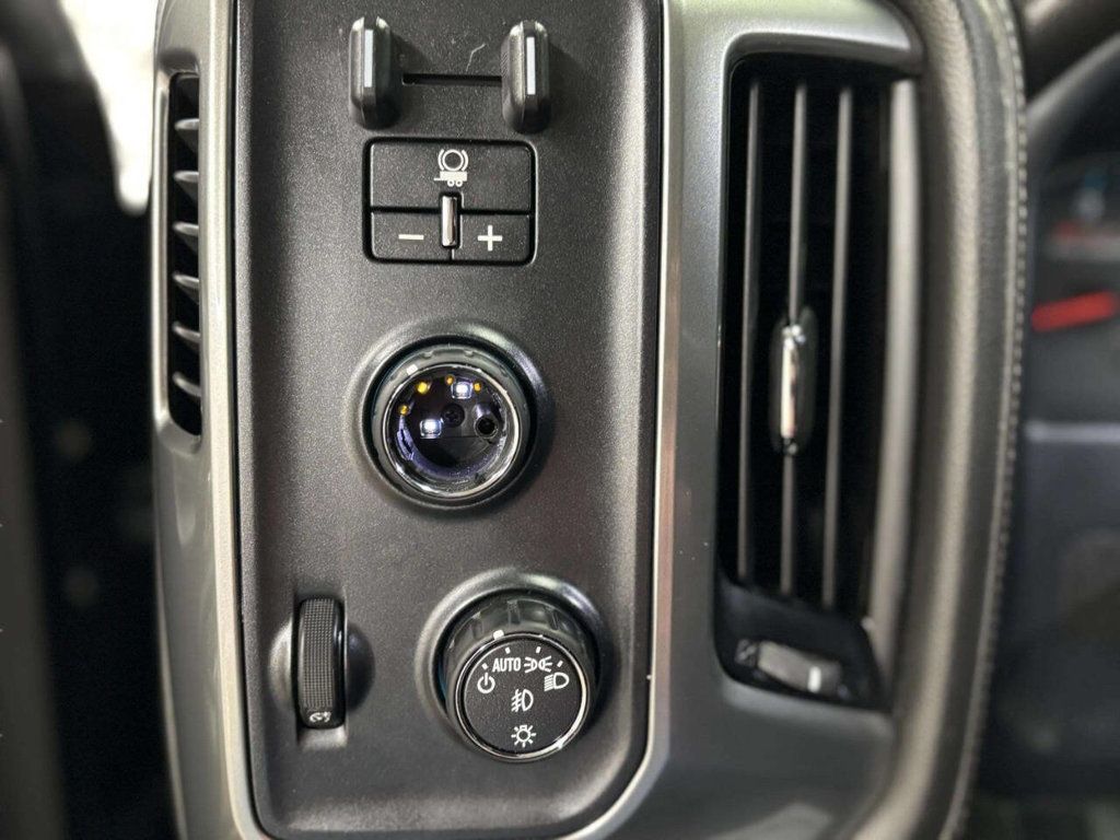 2018 Chevrolet Silverado 1500 LTZ Z71 4x4 4dr Crew Cab 5.8 ft. SB - 23014703 - 26