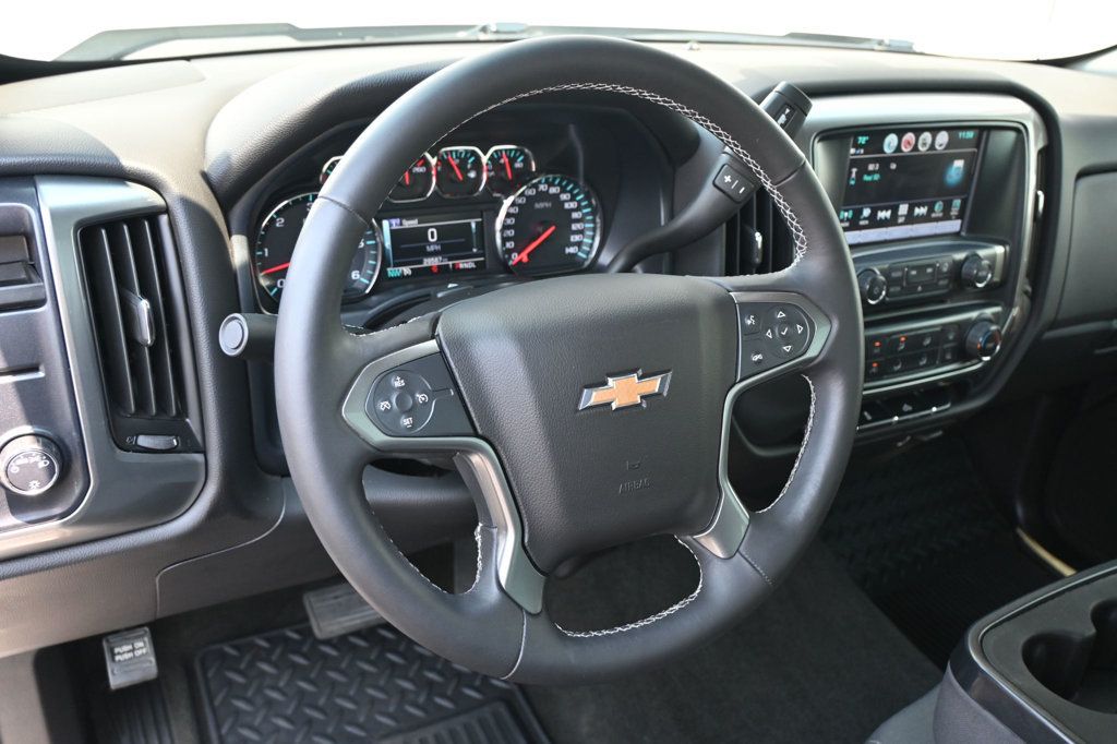2018 Chevrolet Silverado 1500 LT photo 8