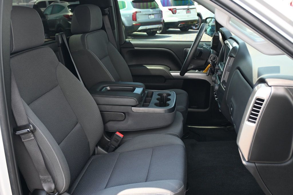 2018 Chevrolet Silverado 1500 LT photo 13