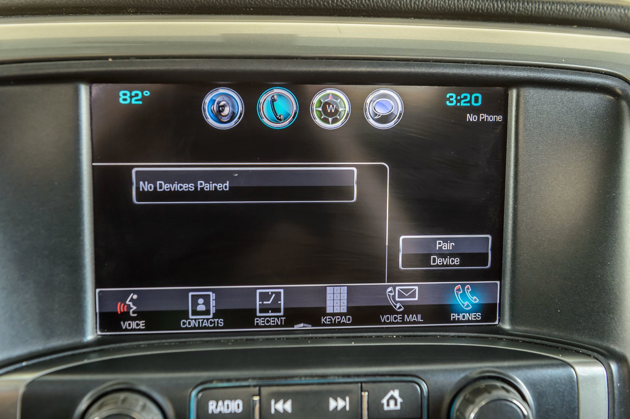 2018 Chevrolet Silverado 1500 LT photo 19