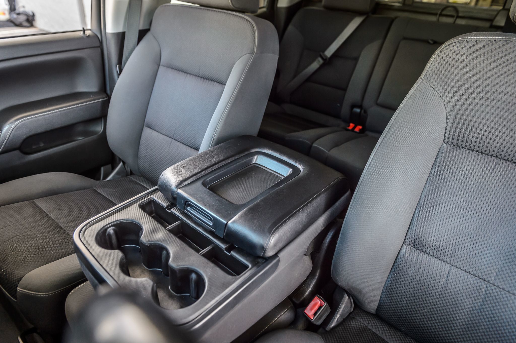 2018 Chevrolet Silverado 1500 LT photo 29