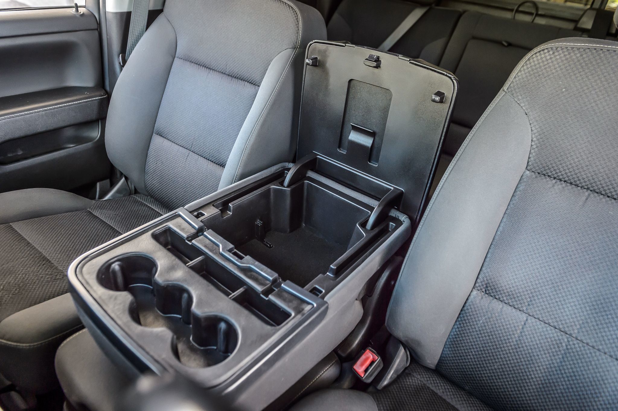 2018 Chevrolet Silverado 1500 LT photo 30