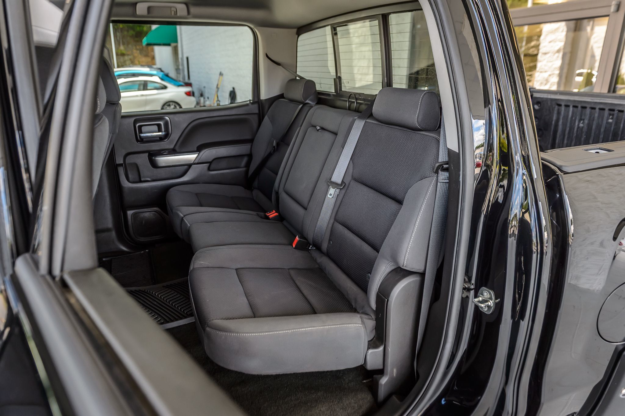 2018 Chevrolet Silverado 1500 LT photo 37