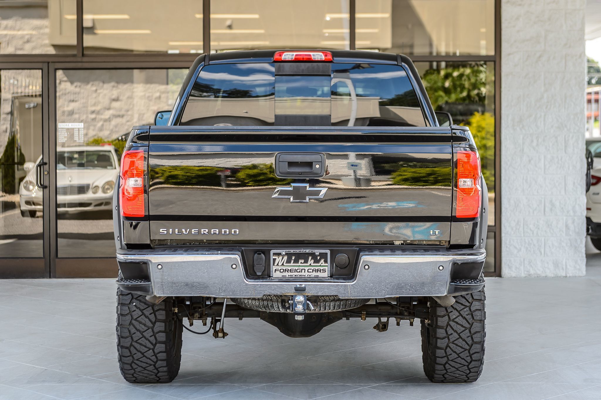 2018 Chevrolet Silverado 1500 LT photo 7