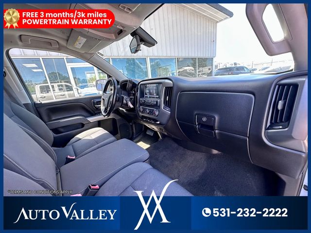 2018 Chevrolet Silverado 1500 Crew Cab LT Pickup 4D 5 3/4 ft - 22939006 - 17