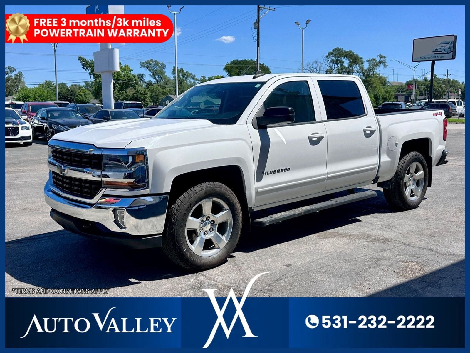 2018 Chevrolet Silverado 1500 LT photo 3