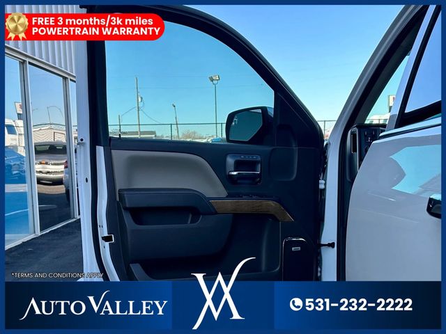 2018 Chevrolet Silverado 1500 Crew Cab LTZ Pickup 4D 5 3/4 ft - 22968271 - 11