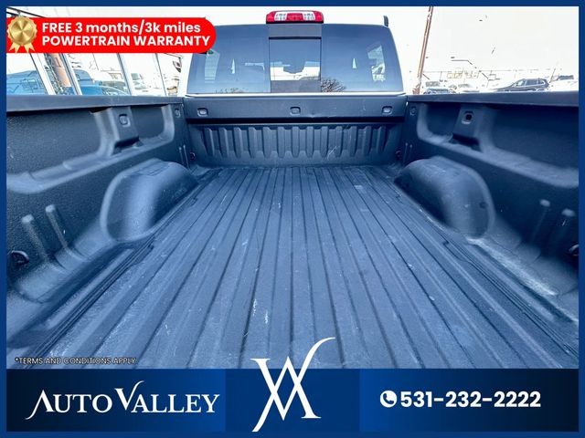 2018 Chevrolet Silverado 1500 Crew Cab LTZ Pickup 4D 5 3/4 ft - 22968271 - 38