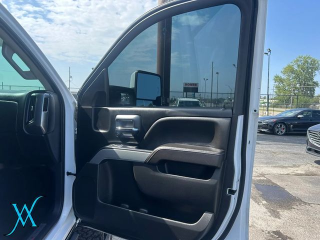 2018 Chevrolet Silverado 1500 Crew Cab Z71 LT Pickup 4D 5 3/4 ft - 23083906 - 23