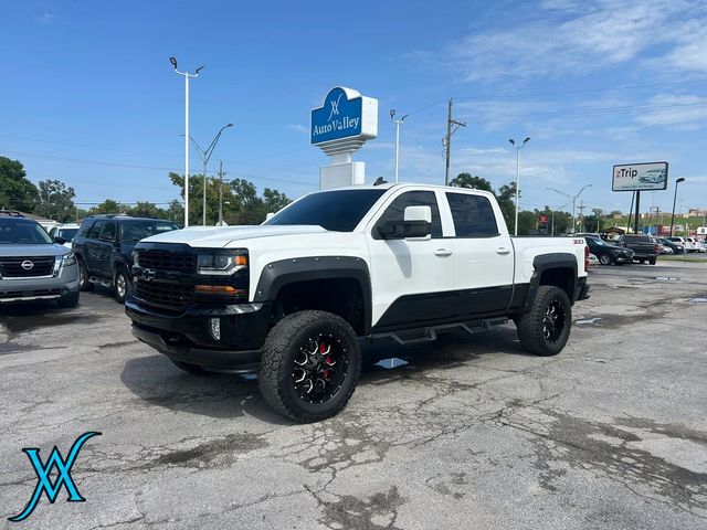 2018 Chevrolet Silverado 1500 Crew Cab Z71 LT Pickup 4D 5 3/4 ft - 23083906 - 2