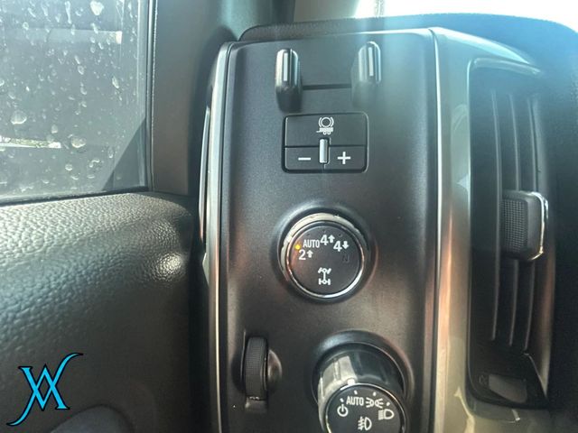 2018 Chevrolet Silverado 1500 Crew Cab Z71 LT Pickup 4D 5 3/4 ft - 23083906 - 36