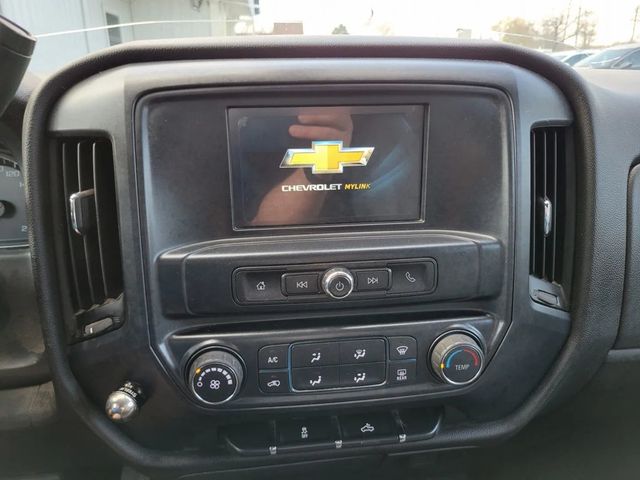 2018 Chevrolet Silverado 1500 Double Cab Custom Pickup 4D 6 1/2 ft - 23031803 - 7