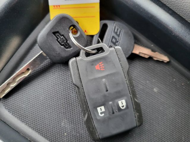 2018 Chevrolet Silverado 1500 Double Cab Work Truck Pickup 4D 6 1/2 ft - 22969902 - 32