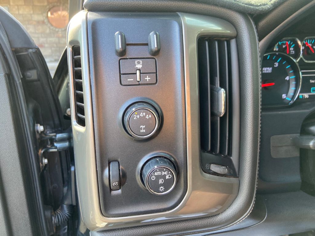 2018 Chevrolet Silverado 2500HD 4WD Crew Cab 153.7" High Country - 22153355 - 22
