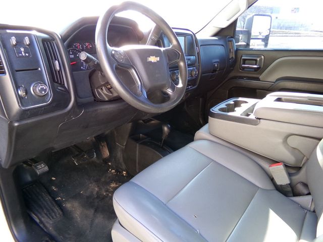 2018 Chevrolet Silverado 2500HD 4WD Crew Cab 167.7" Work Truck - 22981579 - 17