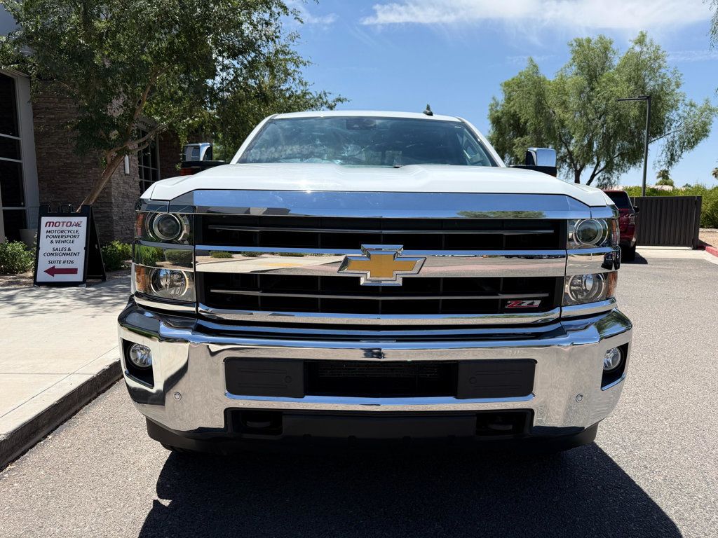 2018 Chevrolet Silverado 2500HD 4WD Double Cab 144.2" LTZ - 22896122 - 2