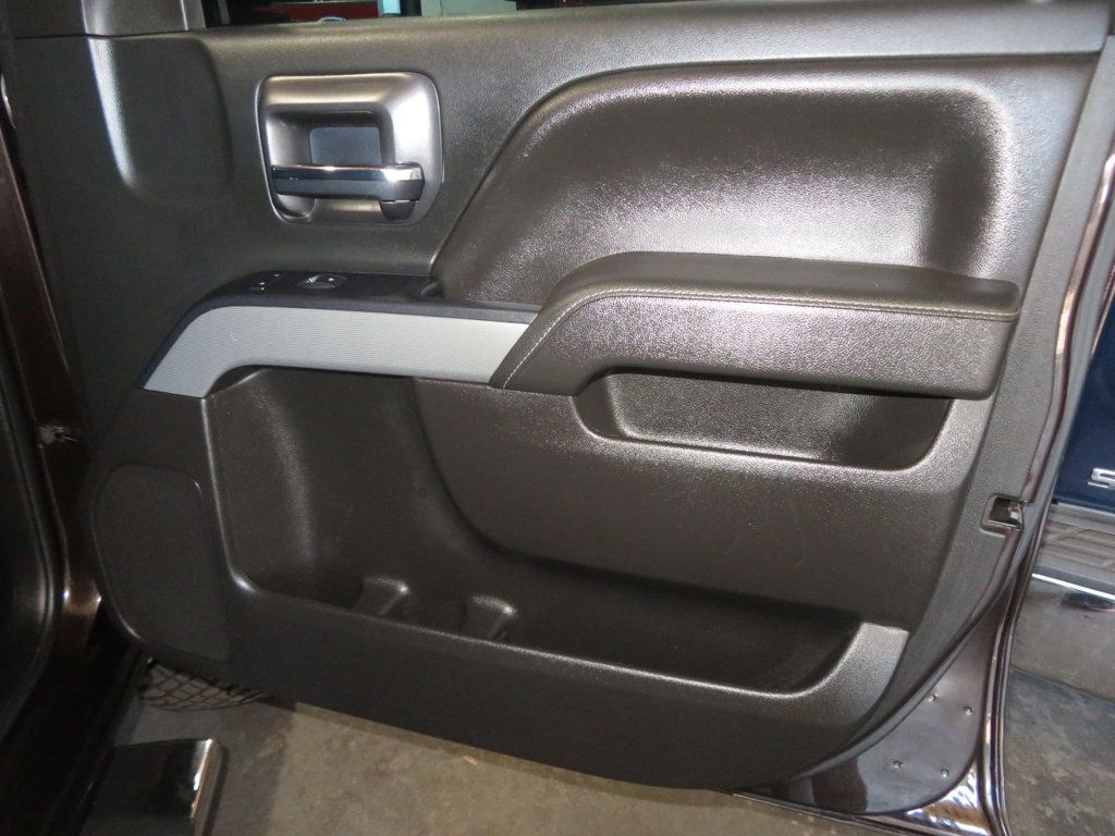 2018 Chevrolet Silverado 2500HD photo 30