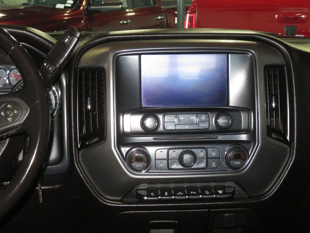 2018 Chevrolet Silverado 2500HD photo 38