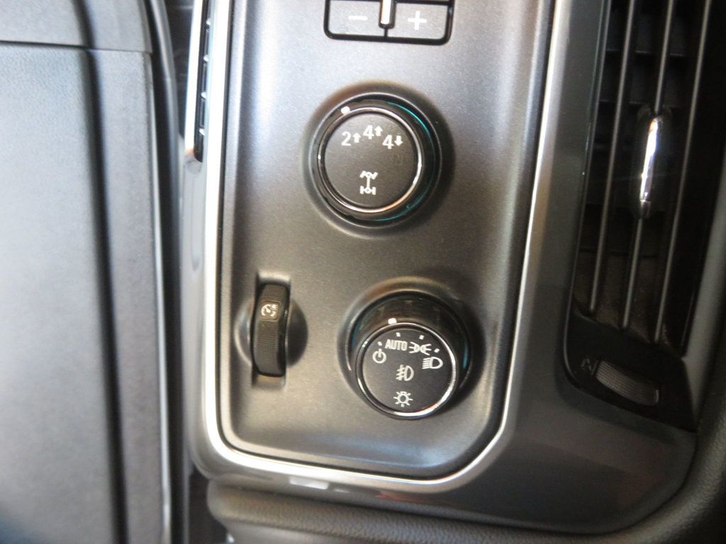 2018 Chevrolet Silverado 2500HD 4X4 EXTRA CLEAN LIFTED DURAMAX DIESEL LEATHER LT  - 23013802 - 43