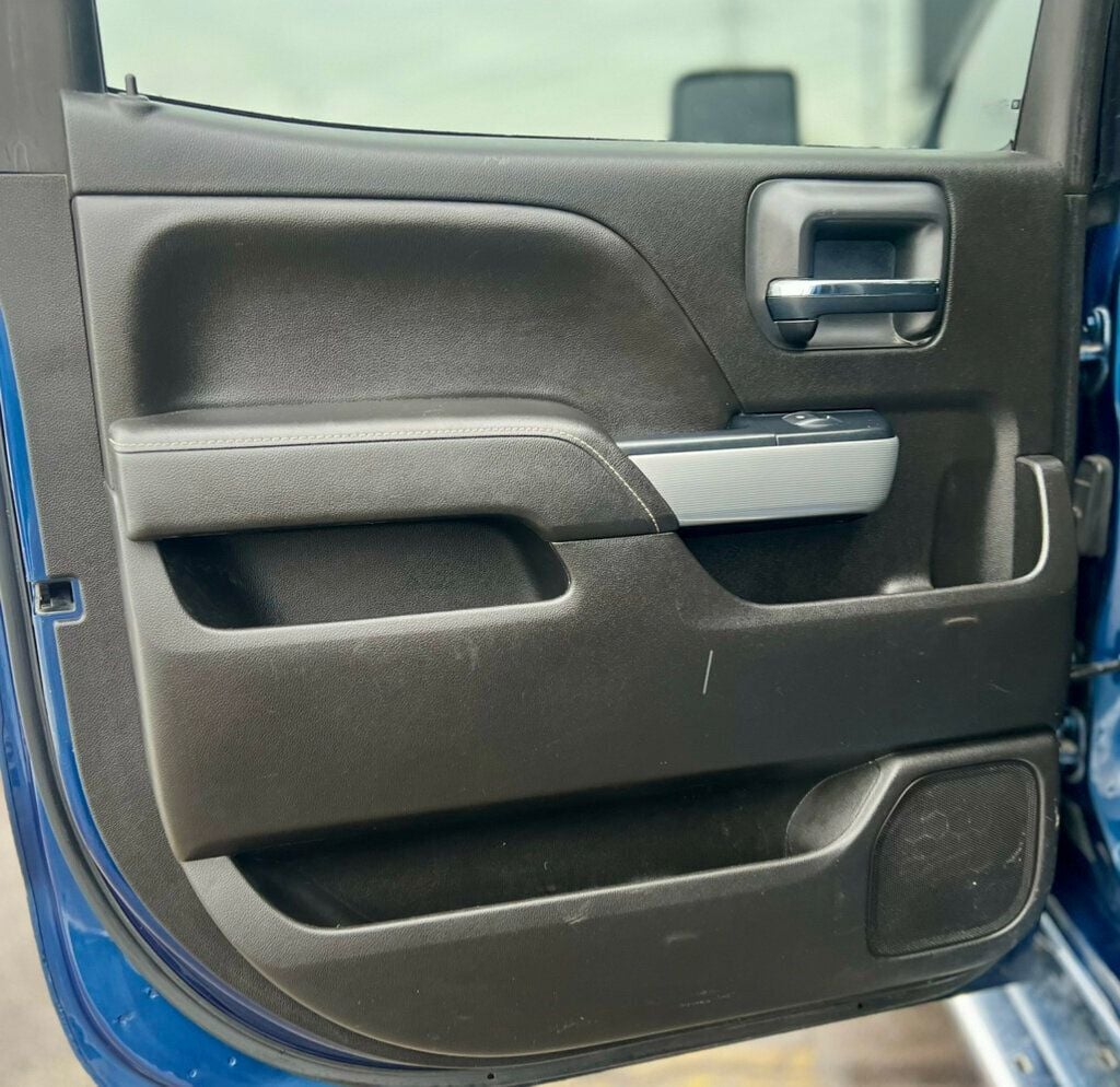 2018 Chevrolet Silverado 2500HD HEAVY DUTY LTZ - 22950220 - 13