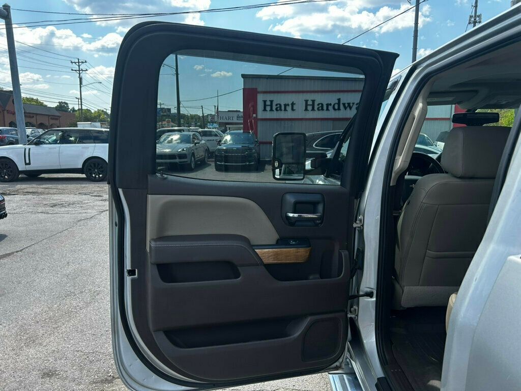 2018 Chevrolet Silverado 2500HD photo 11