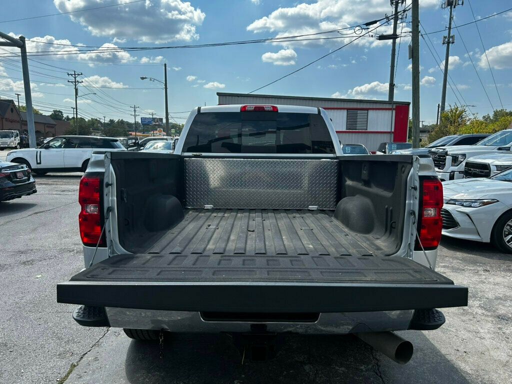 2018 Chevrolet Silverado 2500HD photo 14