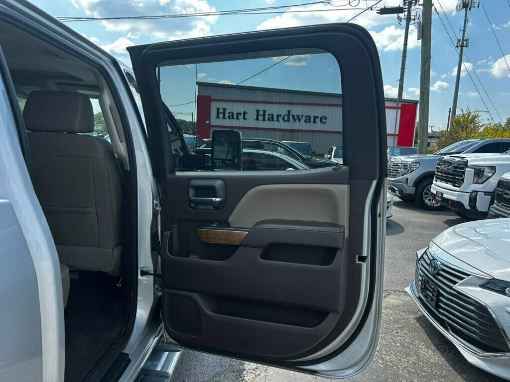 2018 Chevrolet Silverado 2500HD photo 15