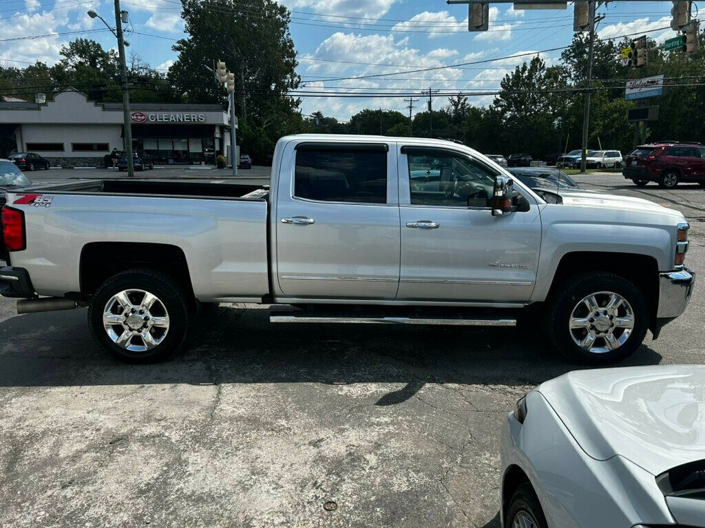 2018 Chevrolet Silverado 2500HD photo 5