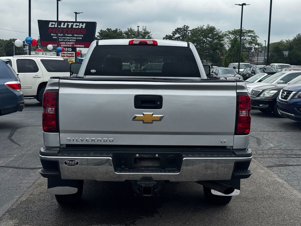 2018 Chevrolet Silverado 2500HD LT - 23062520 - 5